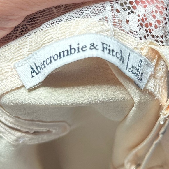 Abercrombie & Fitch Silk Cami w/ Lace Trim - Picture 6 of 6